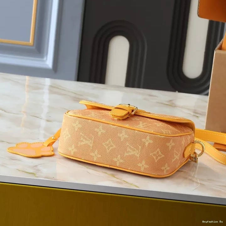 5912 Messenger Soft Vuitton Louis Bags 0111